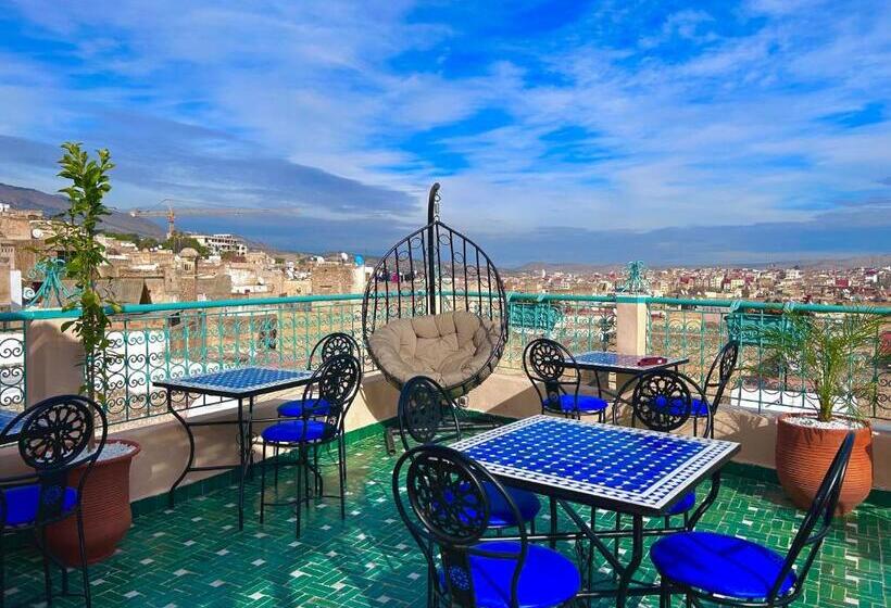 Riad Noor Medina