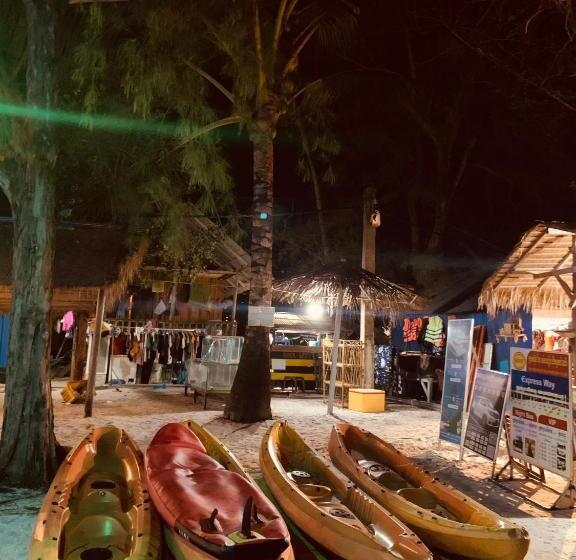 הוסטל Blue Shore Pavilion