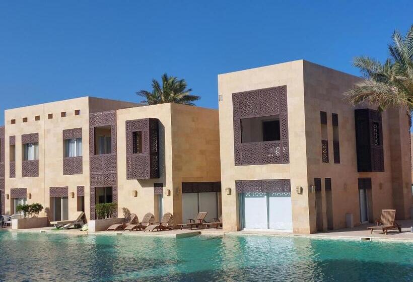 تختخواب و صبحانه Nayah Boutique Stays