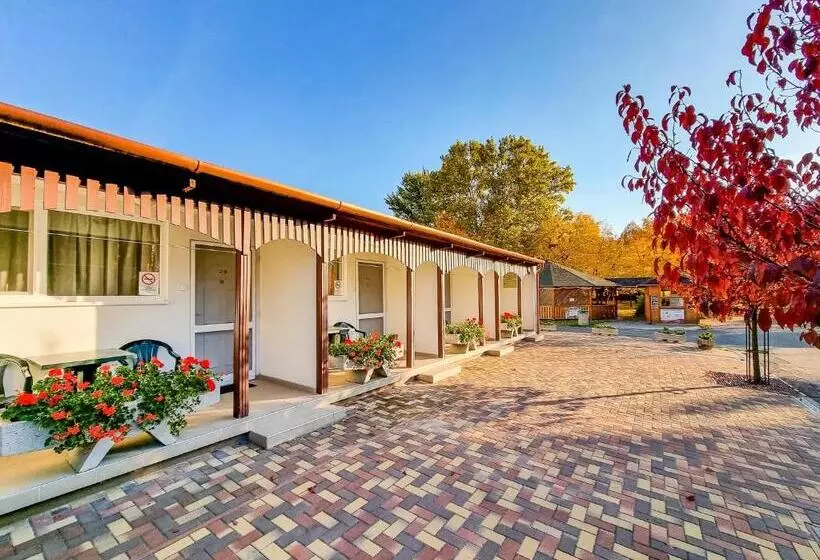 Aamiaismajoitus (B&B) Thermál Panzió Kiskunmajsa