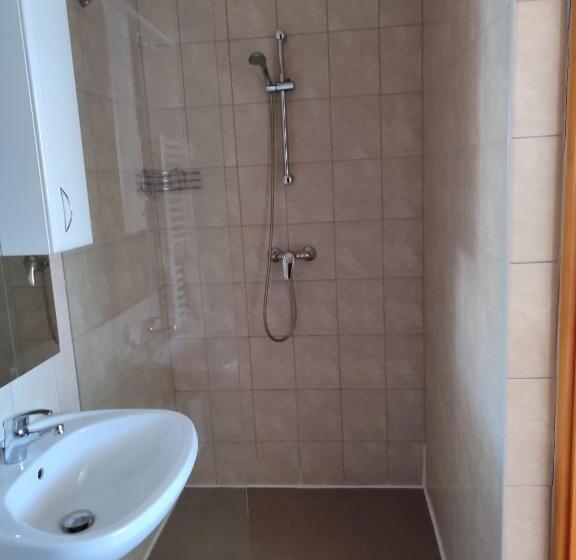 צימר Thermál Panzió Kiskunmajsa