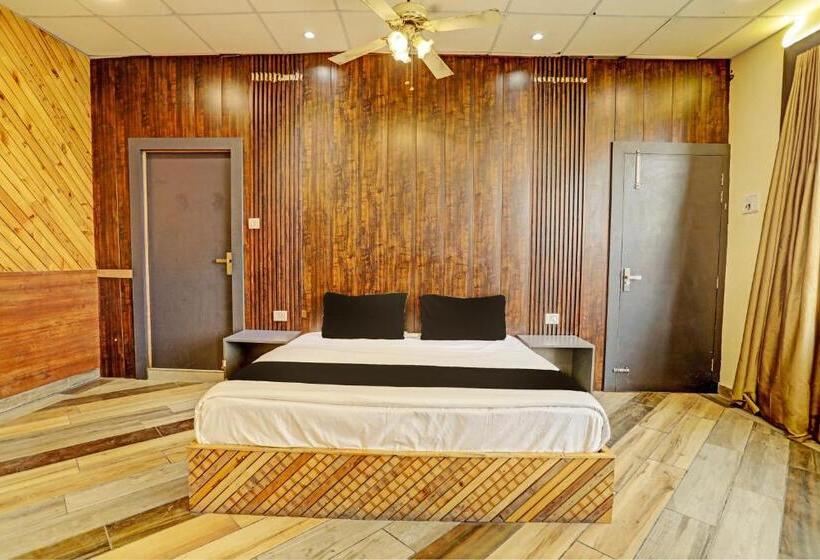 Collection O Hotel Dice