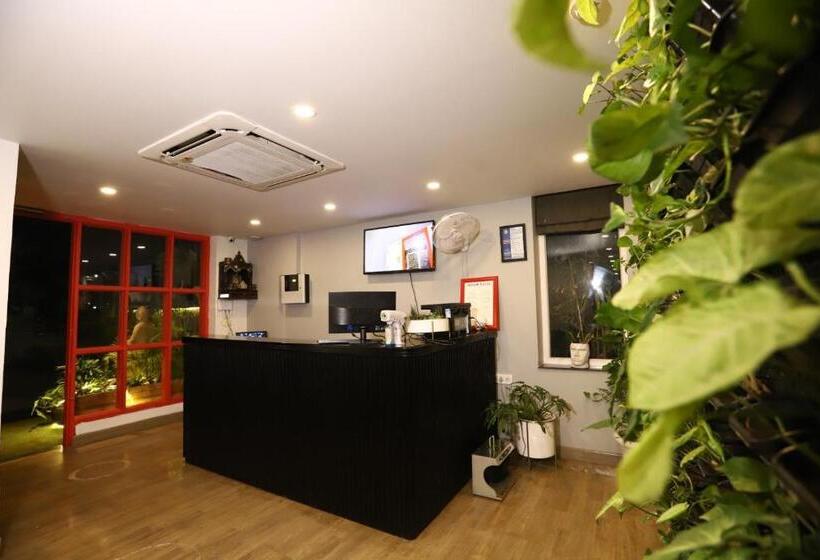 Hotelli Bk Studio And Rooms Near Huda City Centre