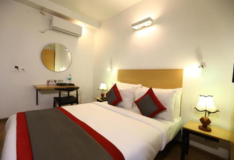 Hotelli Bk Studio And Rooms Near Huda City Centre