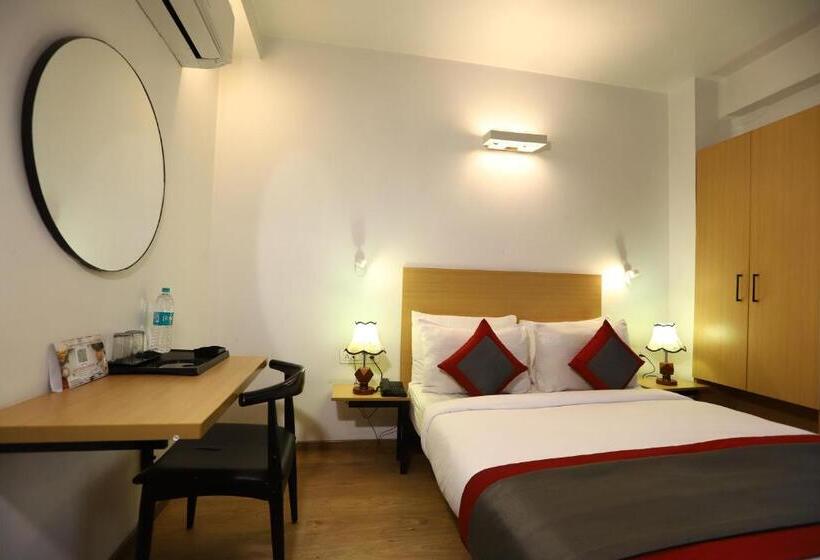 Hotelli Bk Studio And Rooms Near Huda City Centre