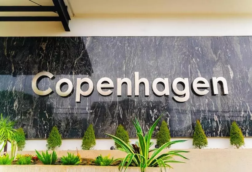 ホテル Copenhagen Residences   Ormoc