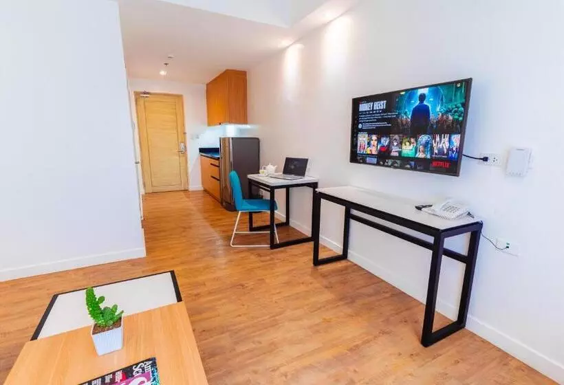 ホテル Copenhagen Residences   Ormoc