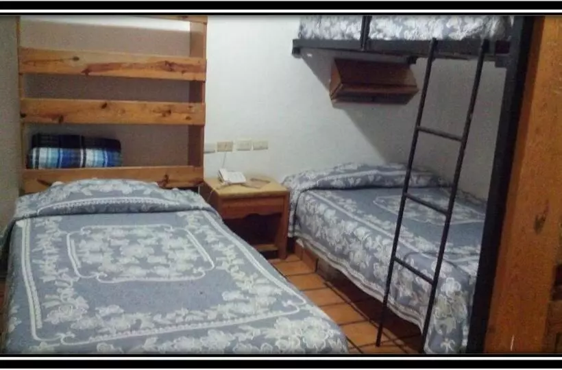 カプセルホテル Hostal De Escandón