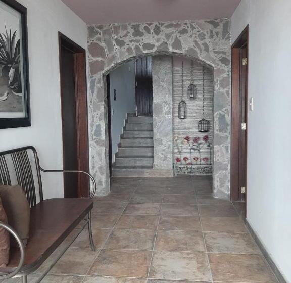 ホテル Essencia Casa De Piedra