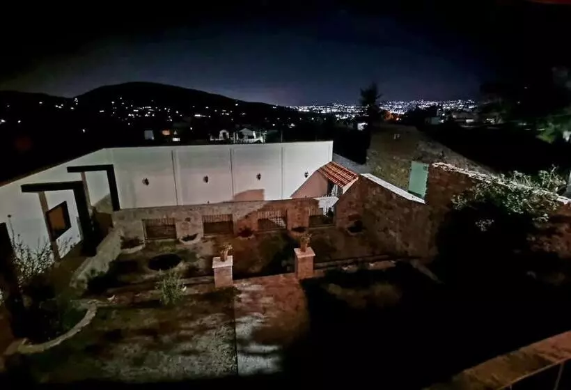 ホテル Essencia Casa De Piedra