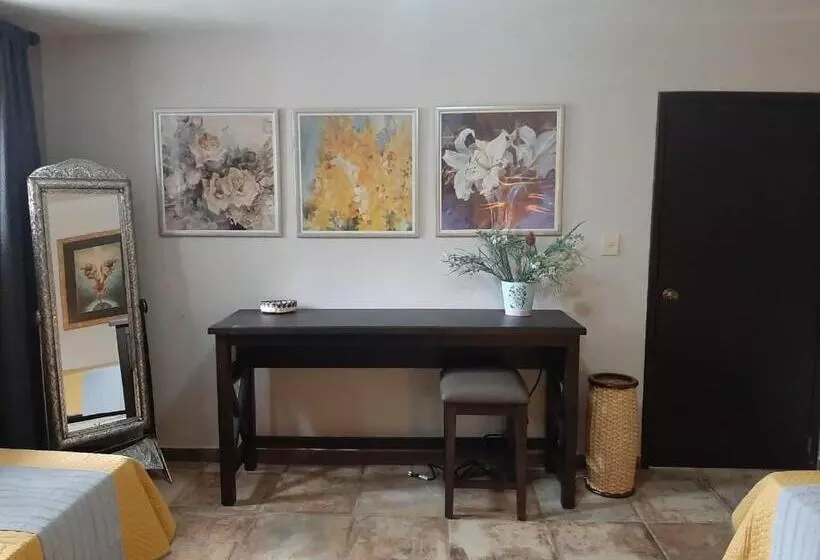 ホテル Essencia Casa De Piedra