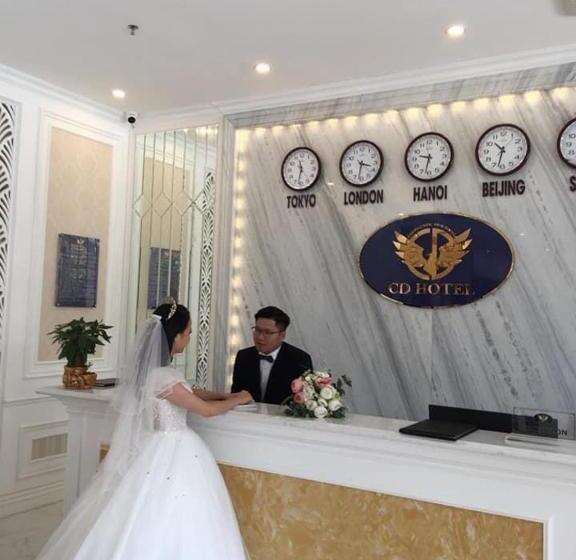 هتل Khách Sạn Quốc Tế Hilton