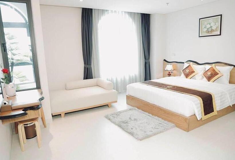 هتل Khách Sạn Quốc Tế Hilton