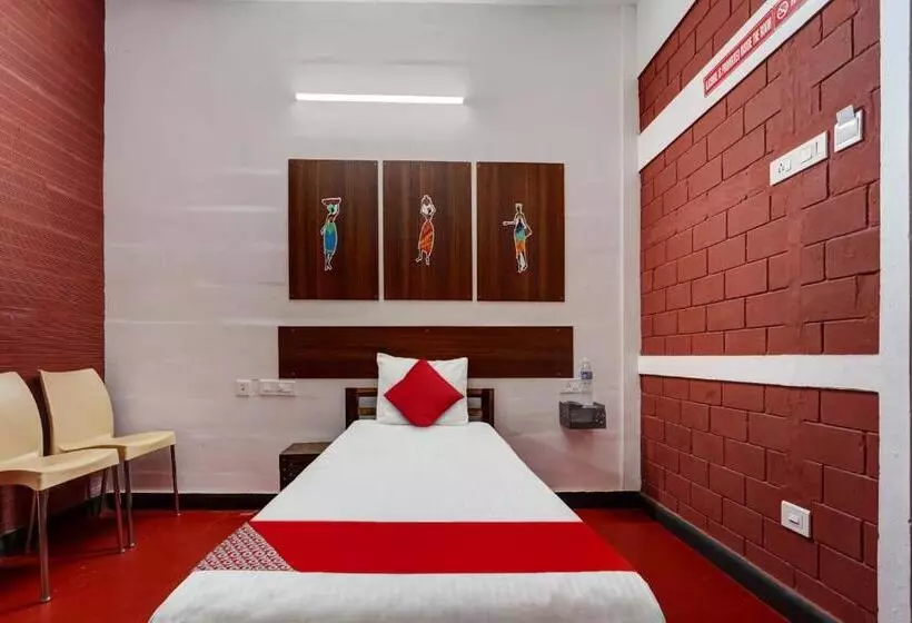 ホテル Oyo Dw Lodge
