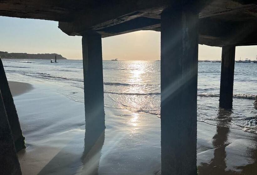 酒店 Punta Veleros Rooftop