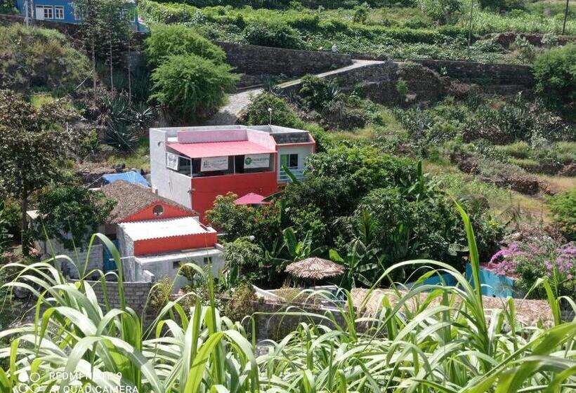 هتل Recanto D Nha Fana