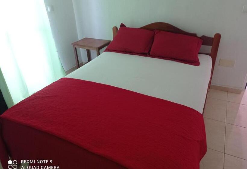 هتل Recanto D Nha Fana