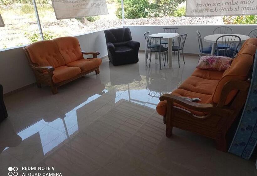 هتل Recanto D Nha Fana