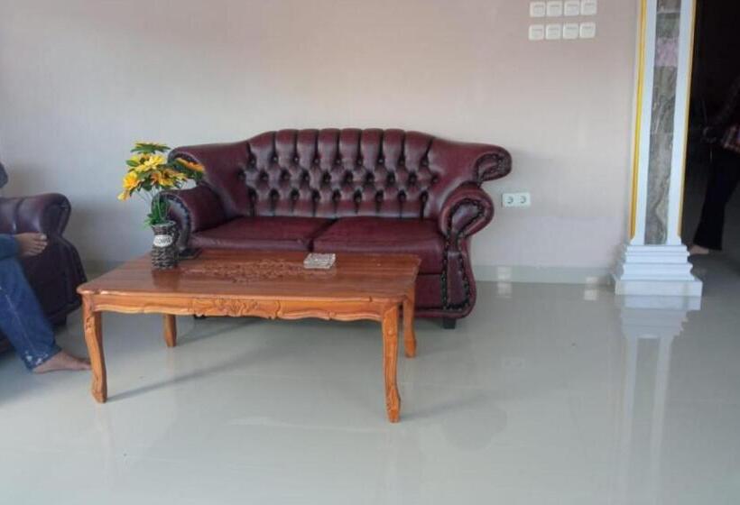 호텔 Spot On 93442 Widya Homestay Syariah