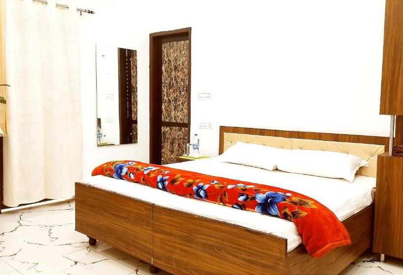 هتل The Paradise Suites    Studios    High Rated Rooms In Area