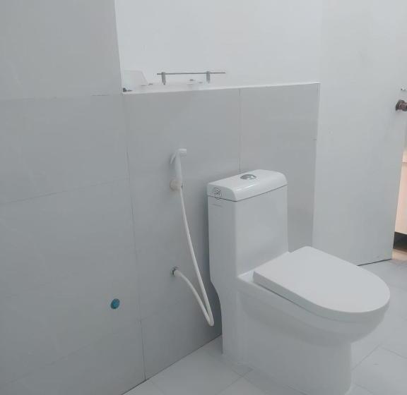 پانسیون Hikifas Beach Maldives