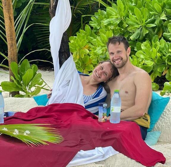 پانسیون Honey Seren Retreat