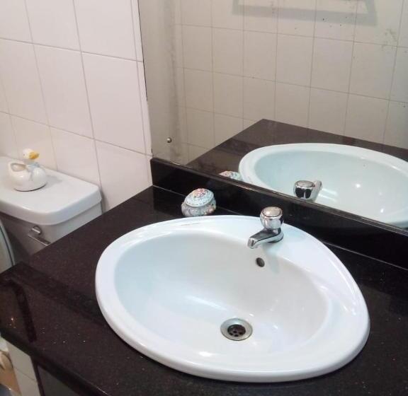 Пансион Jays Guest Diyatha Waterfront