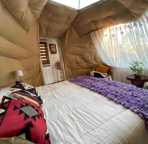 پانسیون Nativa Glamping