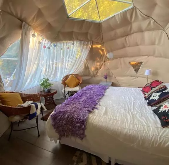 پانسیون Nativa Glamping
