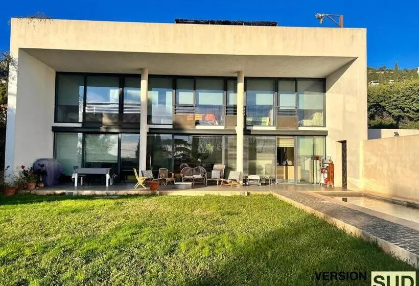 Majatalo Version Sud  Prestigieuse Villa Au Mont Faron