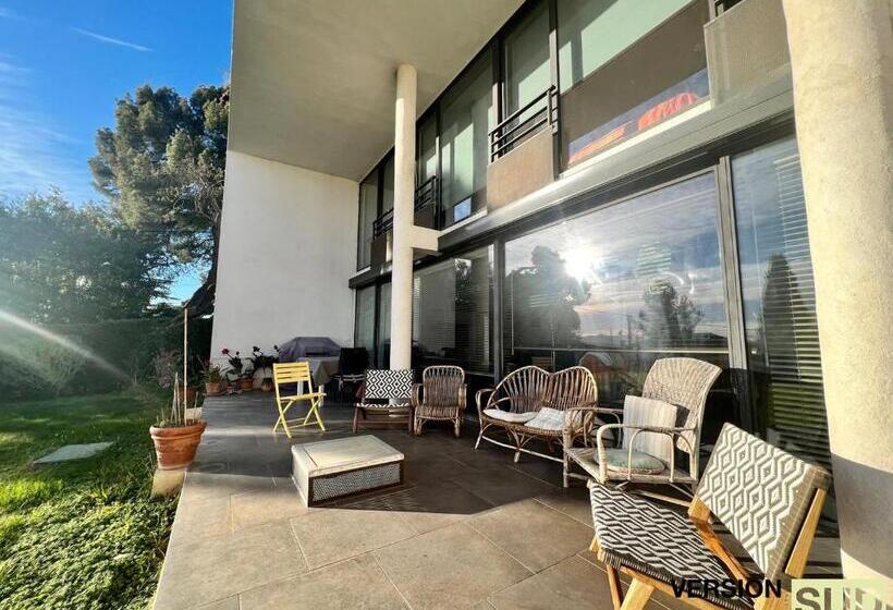 پانسیون Version Sud Prestigieuse Villa Au Mont Faron