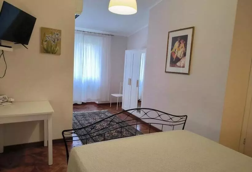 پانسیون Villa Alessandria
