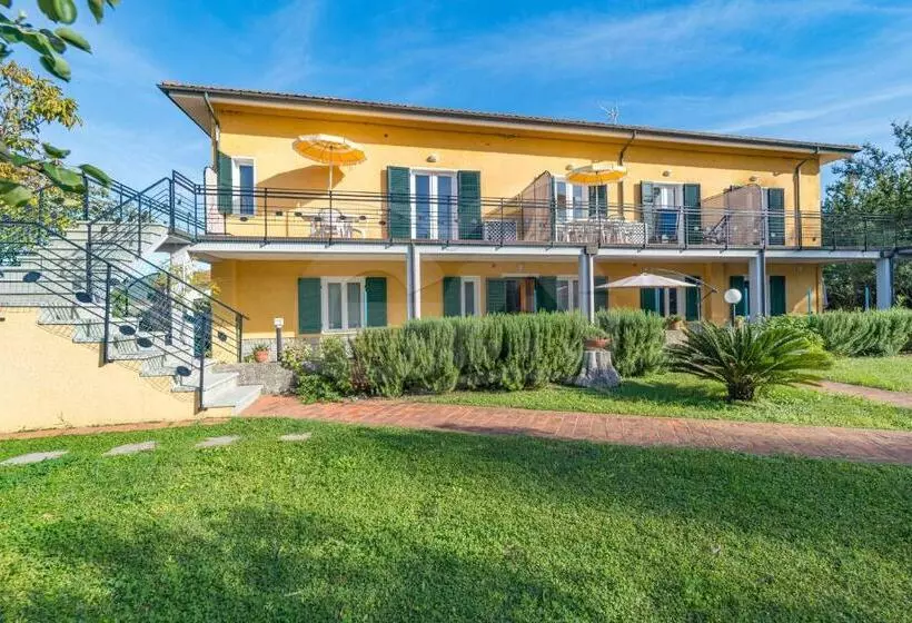 Residence Gli Olmi   Goelba