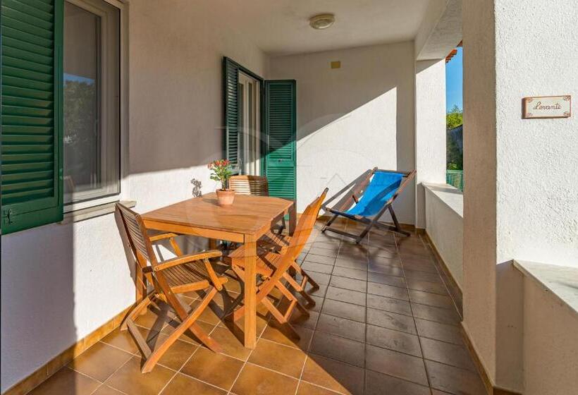 Residence Gli Olmi   Goelba