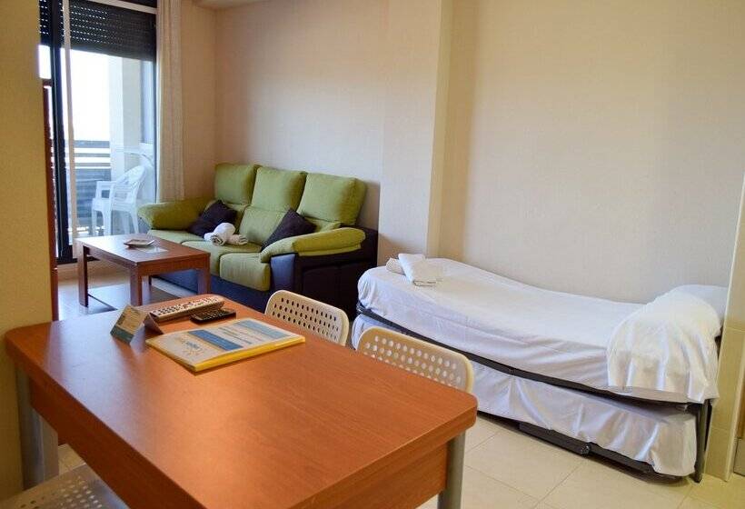 Apartamentos Terrazas Al Mar 3000