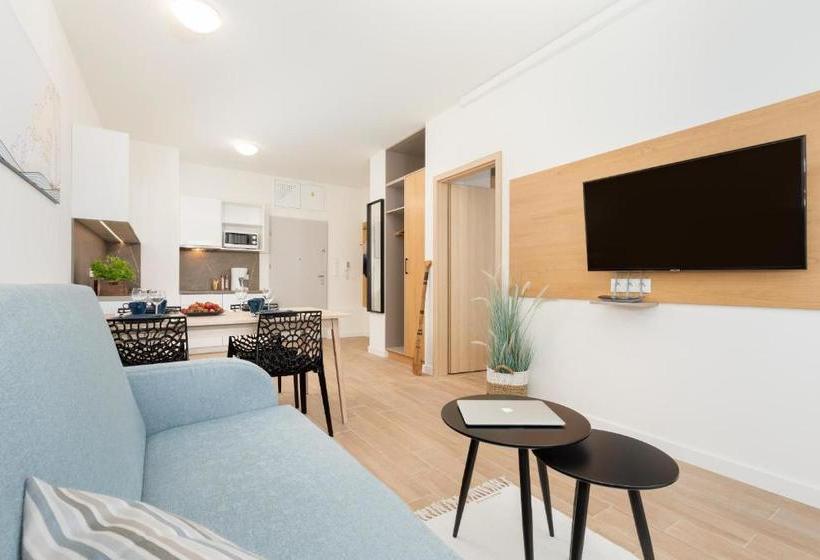 בית מלון כפרי Aquamarina Miedzyzdroje