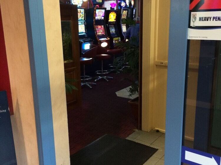 בית מלון כפרי Beach