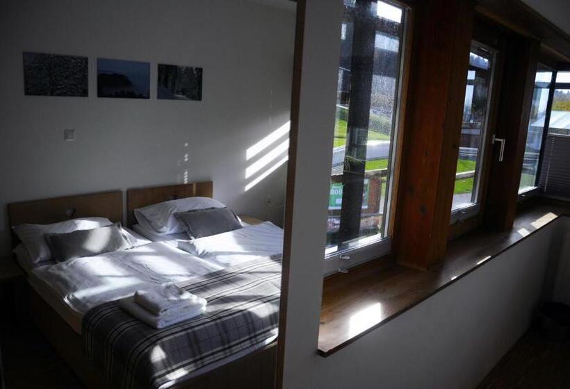 Hotelli Celjska Koca