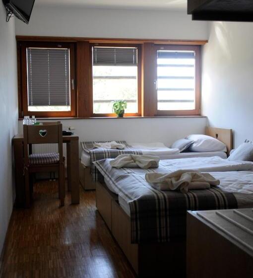 Hotelli Celjska Koca