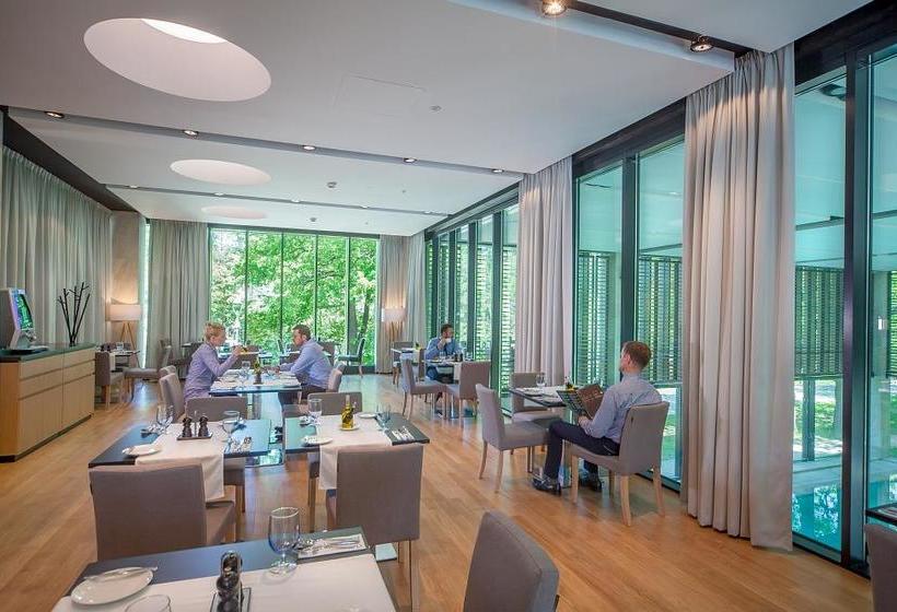 هتل Eva Park Life & Spa