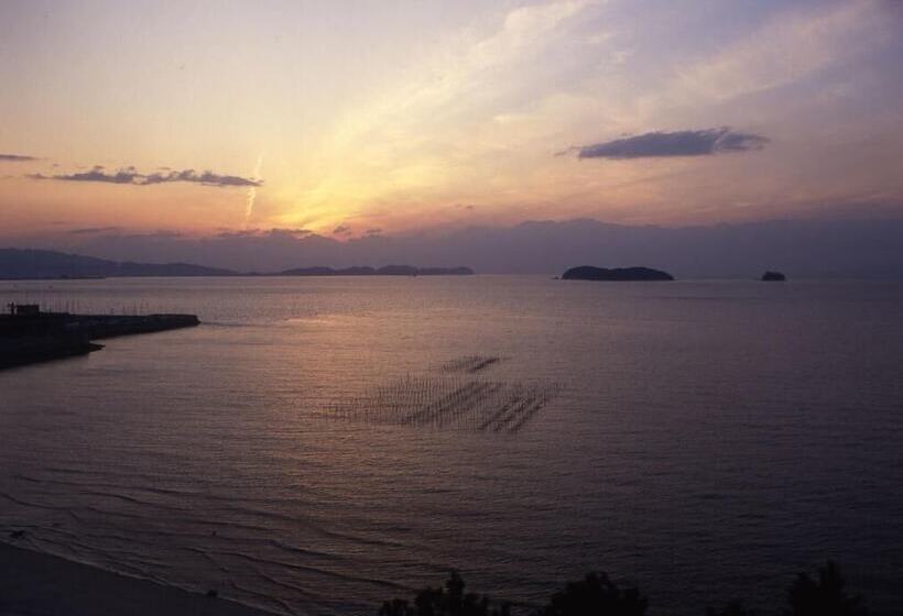 Hotel Miya Onsen Higaki