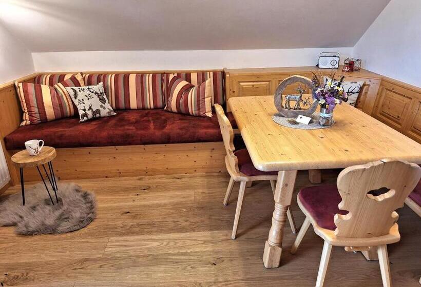 בית מלון כפרי Historischer Bauernhof Schabus