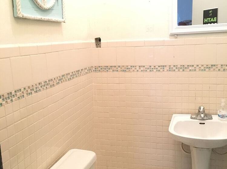 هتل Hostel H1 Miramar