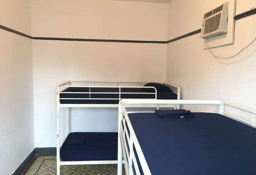 هتل Hostel H1 Miramar