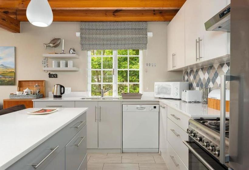 هتل Houtkapperspoort Country Cottages