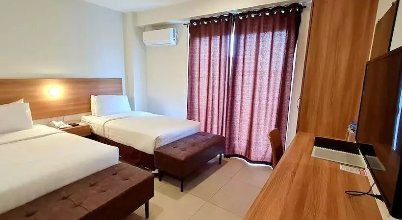 Hotel Mango Suites