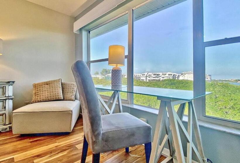 ホテル Mariner S Pointe 503