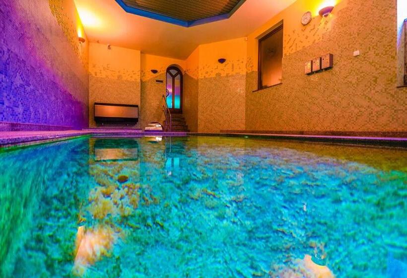 בית מלון כפרי Pensjonat Fitness & Spa Gregor