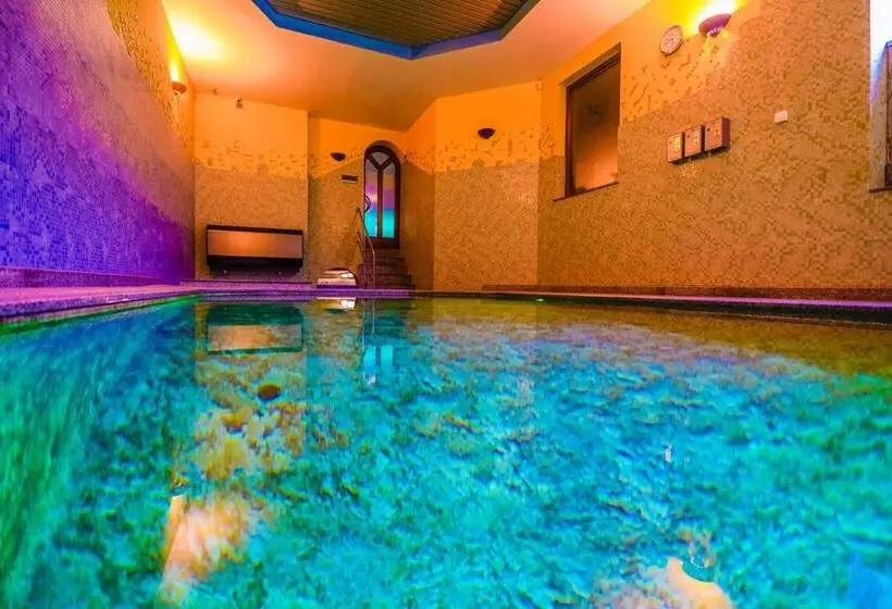 ホテル Pensjonat Fitness & Spa Gregor