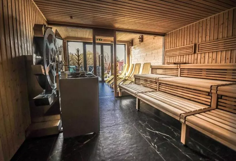 ホテル Pensjonat Fitness & Spa Gregor